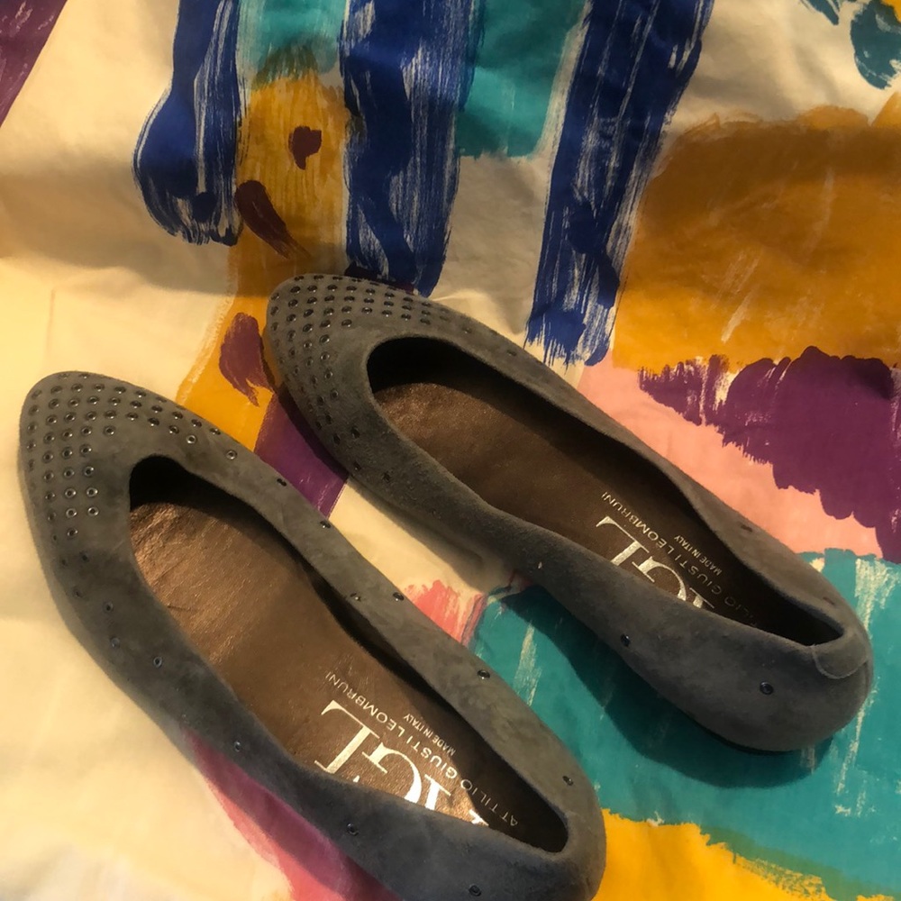 AGL flats with grommets